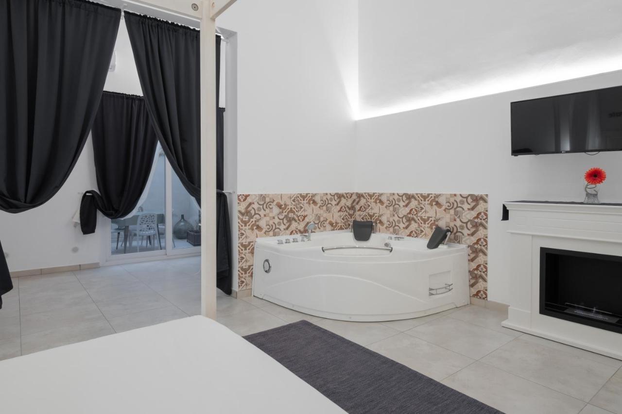 Ada Suites & Spa Лечче Экстерьер фото